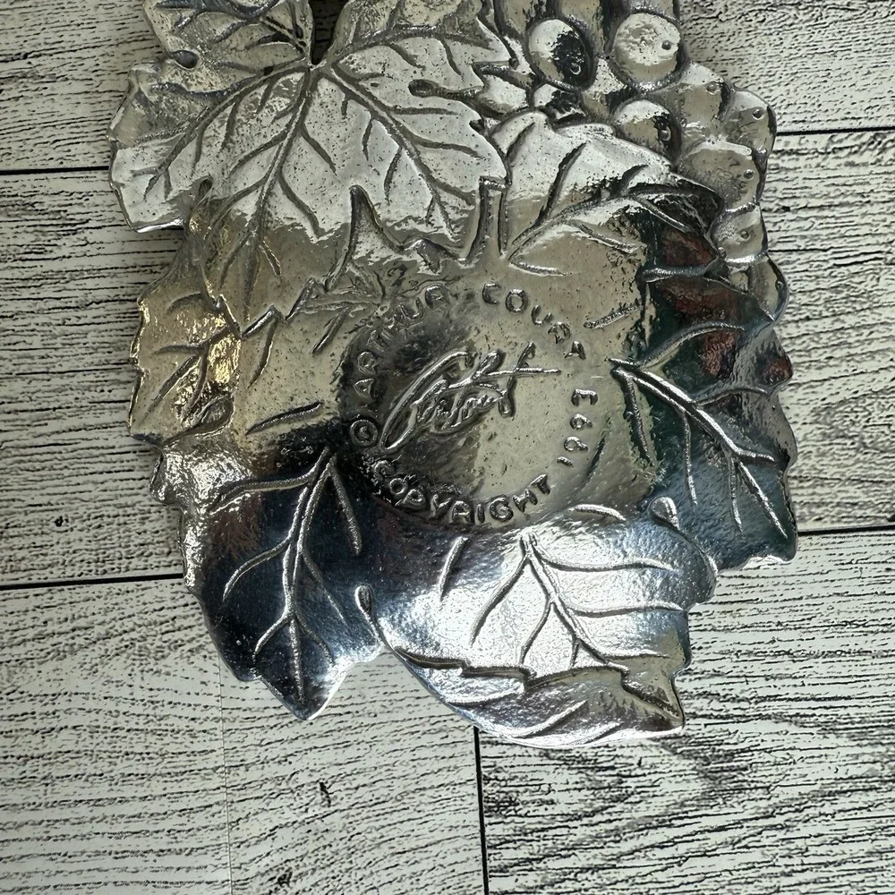 Arthur Court Aluminum Spoon Rest‎ Grape Leaf Motif Collectible Vintage